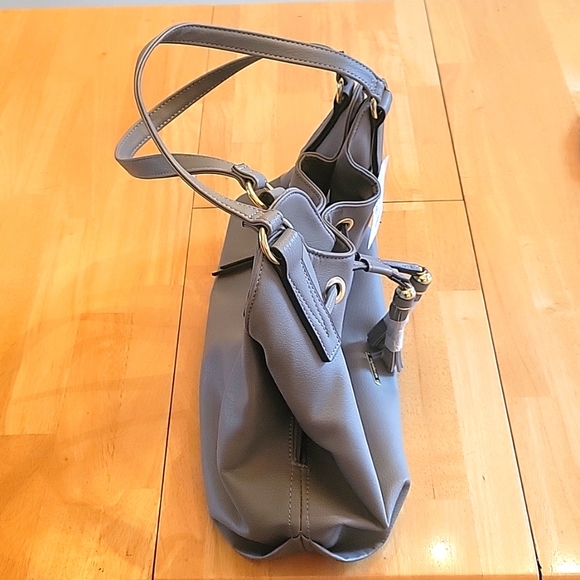 Liz Claiborne Grey Moon Purse - Picture 5 of 7